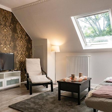 Appartment Rheinaue ดุยส์บูร์ก ภายนอก รูปภาพ